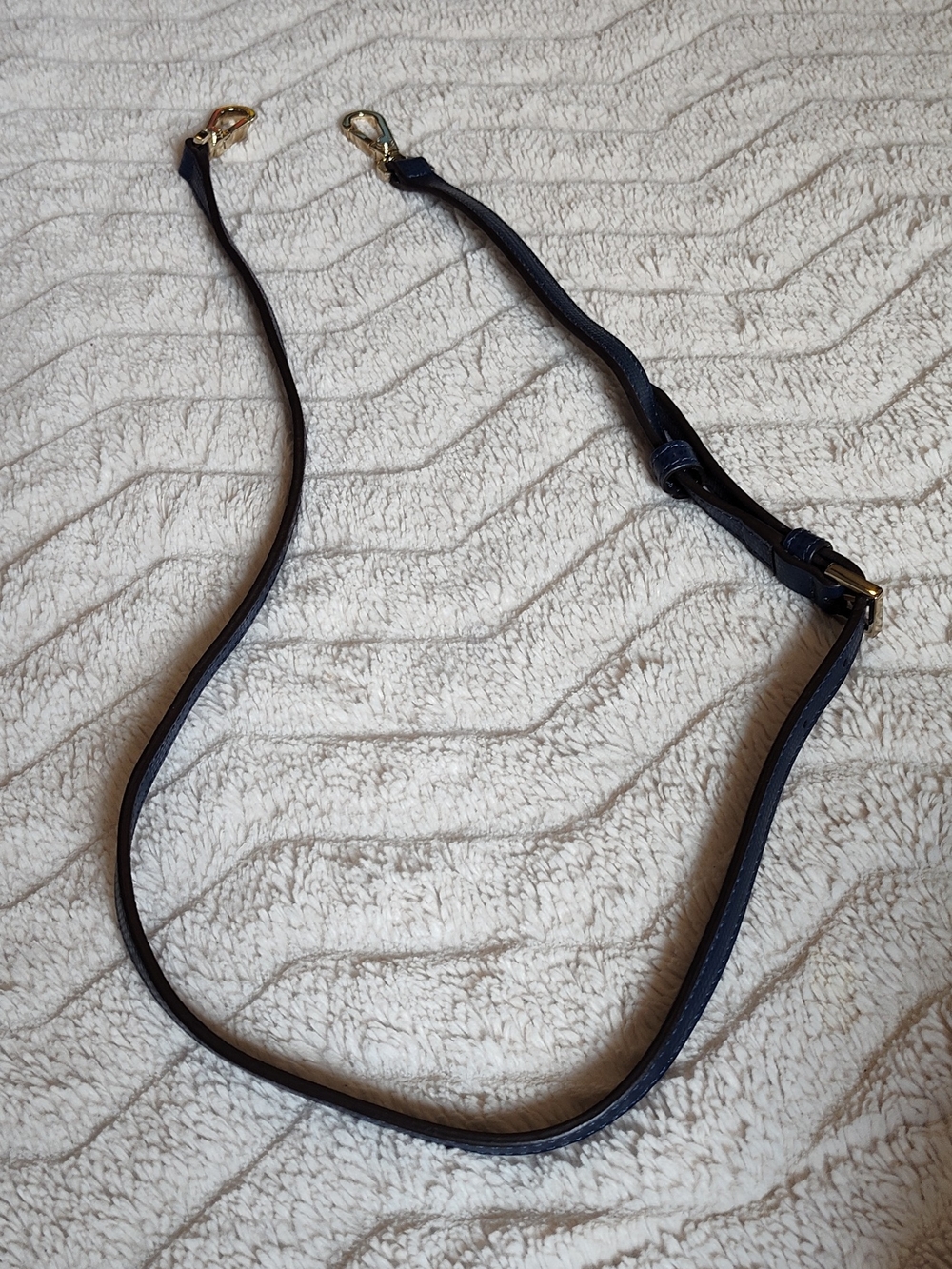 NWOT! Henri Bendel Bag Strap In Navy Blue & Gold